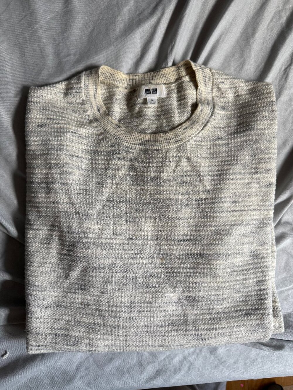 Uniqlo Cotton Crewneck Shirt beige grey Medium $40